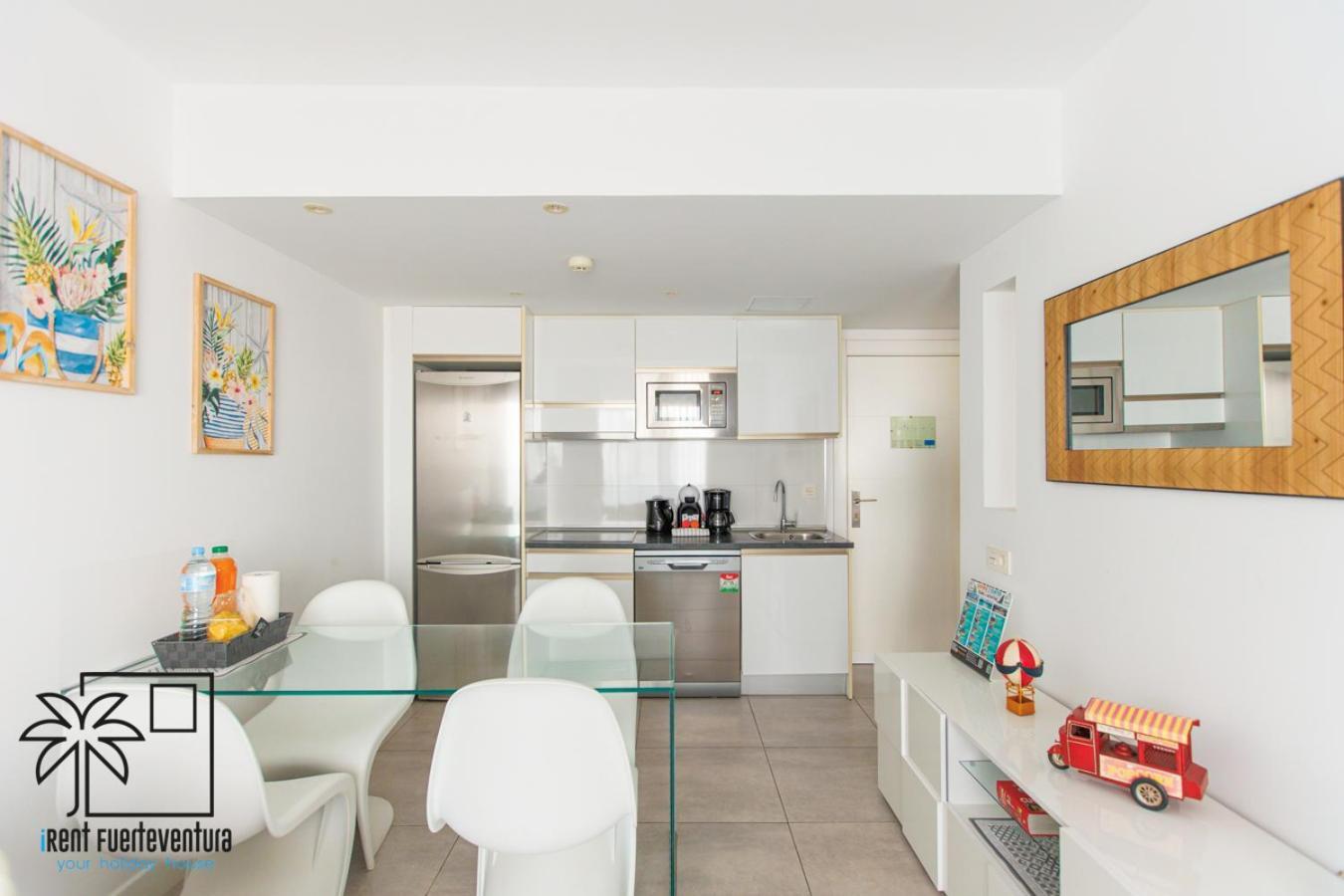 Hola Jag Center Irent Fuerteventura Apartamento Corralejo